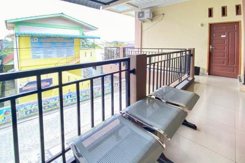 reddoorz syariah at aisyah stabat