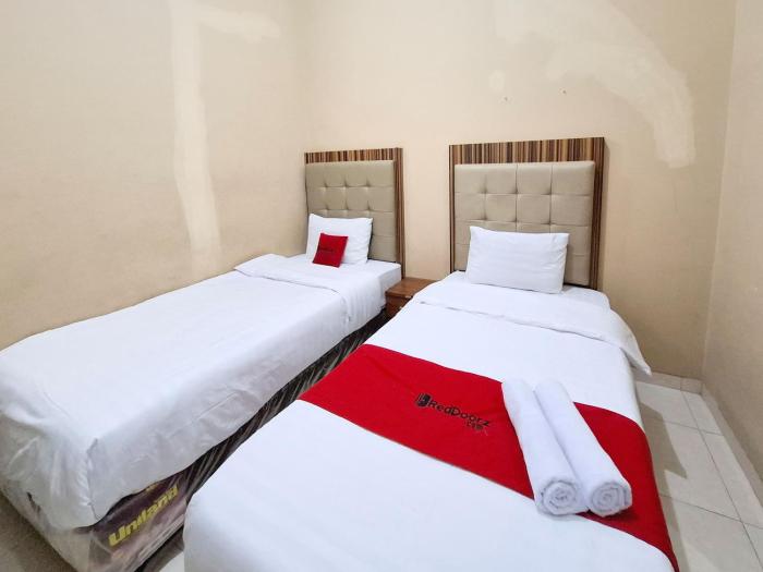 reddoorz syariah near exit toll pekalongan 2