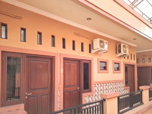 reddoorz syariah near exit toll pekalongan 2