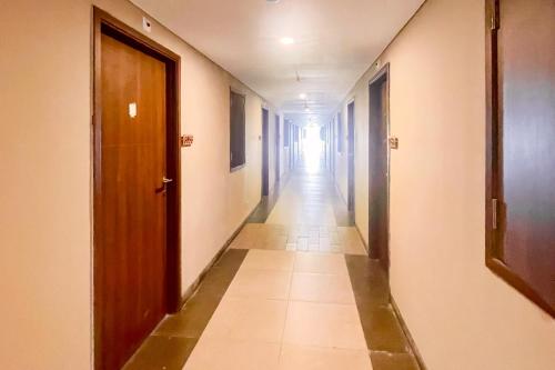 redliving apartemen royal park sentul by bogor staycation