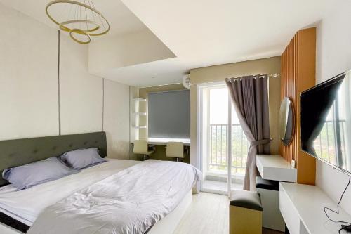 redliving apartemen royal park sentul by bogor staycation
