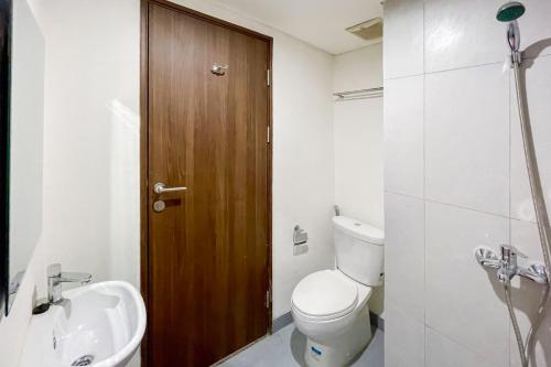 redliving apartemen royal park sentul by bogor staycation