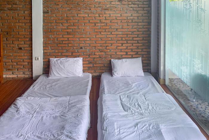 urbanview hotel villa q gisting by reddoorz