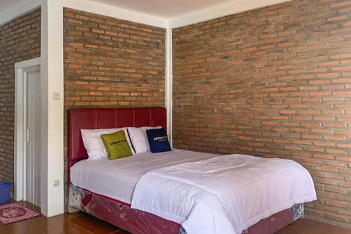 urbanview hotel villa q gisting by reddoorz