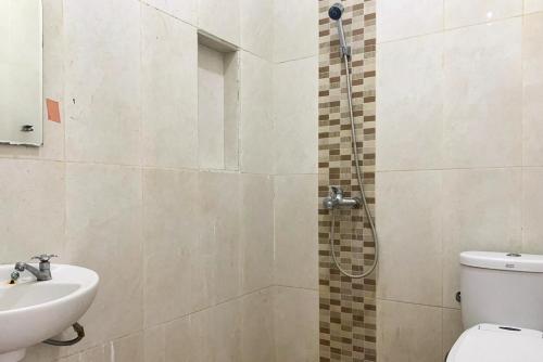 urbanview hotel villa q gisting by reddoorz