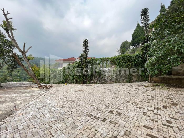 villa a2 trawas redpartner