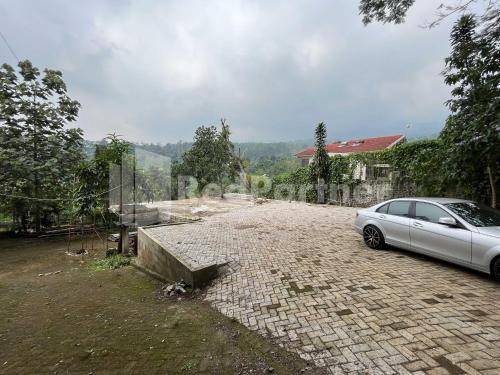 villa a2 trawas redpartner