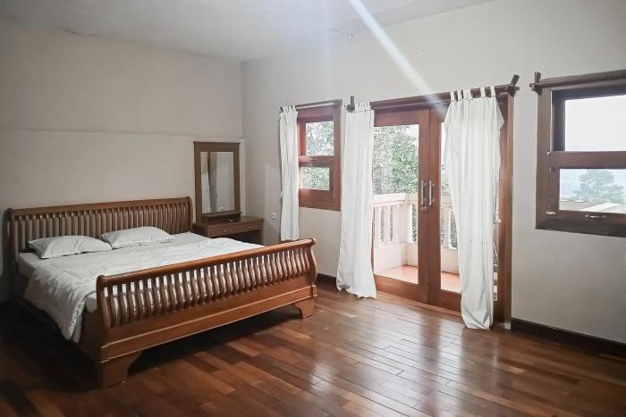 villa doasis 2 puncak mitra reddoorz