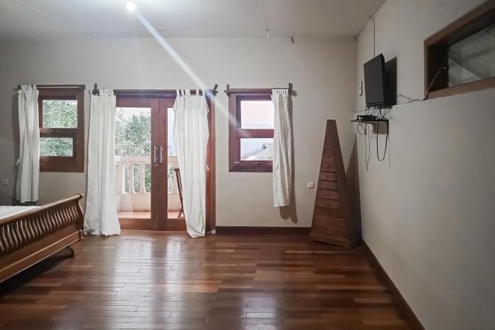 villa doasis 2 puncak mitra reddoorz