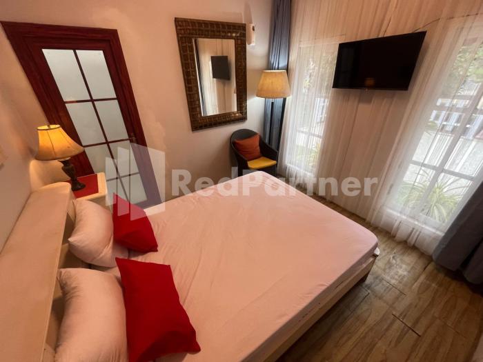 villa layar selorejo mitra reddoorz