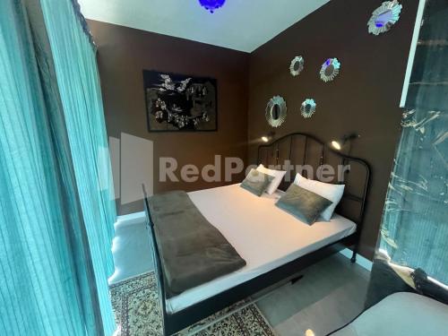 villa layar selorejo mitra reddoorz