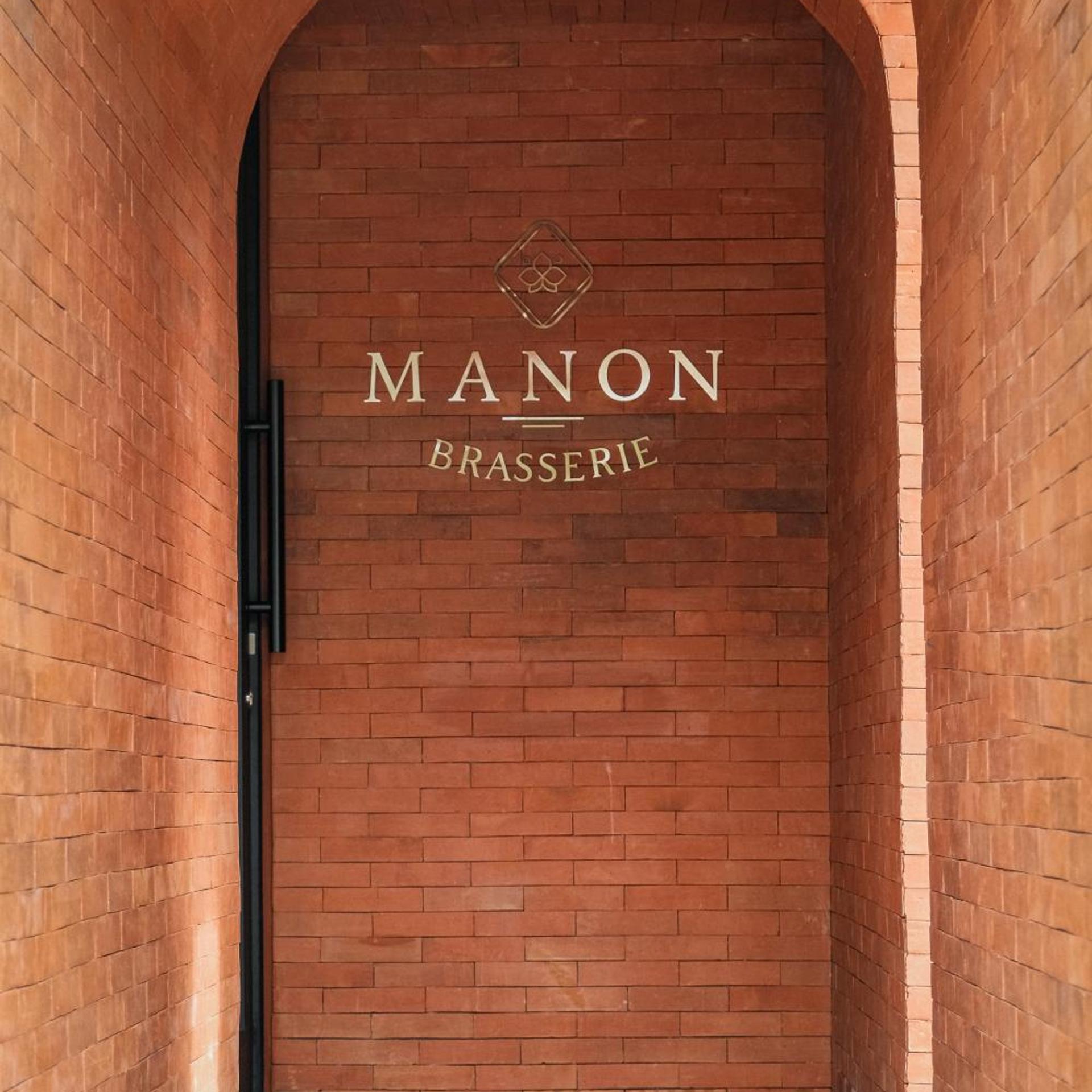 manon boutique hotel kota lama semarang