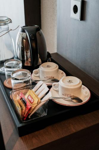 manon boutique hotel kota lama semarang