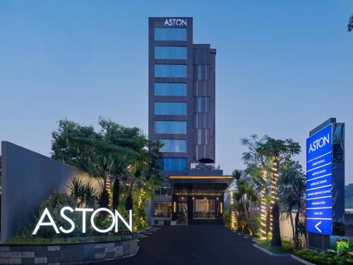 Aston Gejayan Yogyakarta Hotel & Conference Center,,4 star