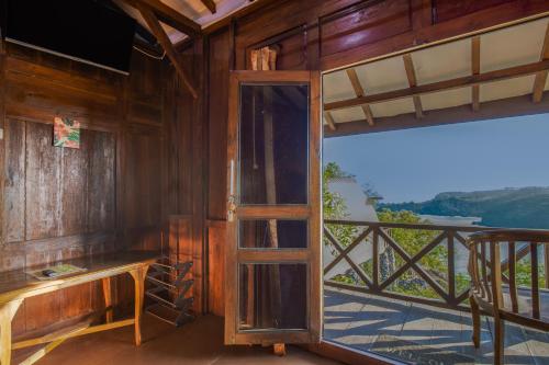 baron beach bungalow