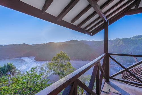 baron beach bungalow