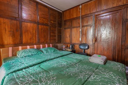 baron beach bungalow