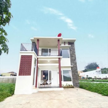 Homestay Gavilla Dieng,,2 star
