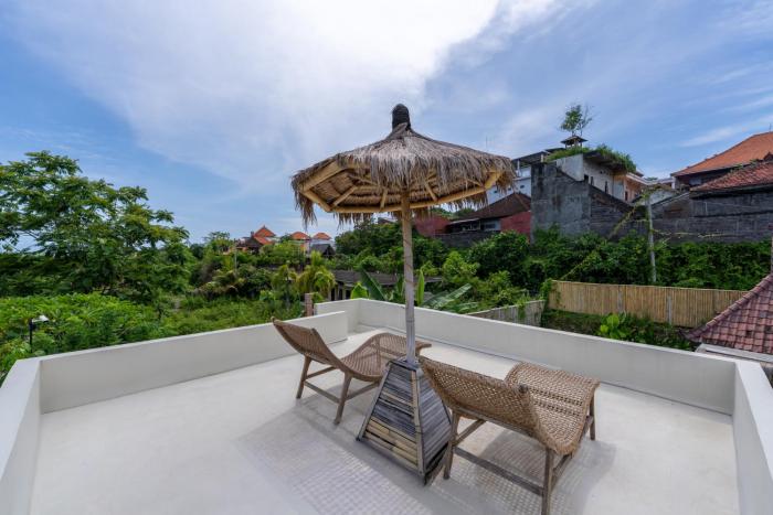 villa laguna