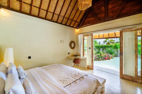villa laguna