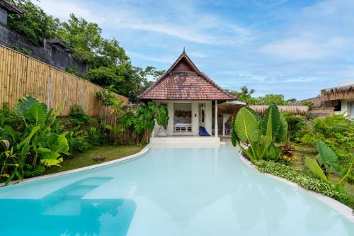 villa laguna