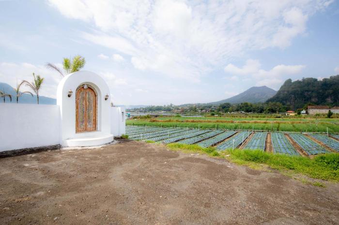 intan lake view kintamani