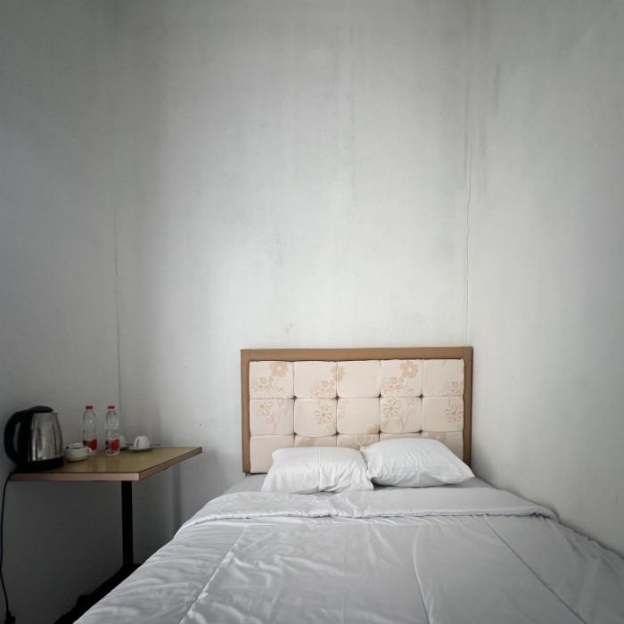 an homestay syariah mitra reddoorz wonosobo