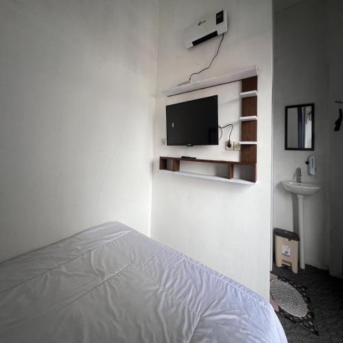 an homestay syariah mitra reddoorz wonosobo