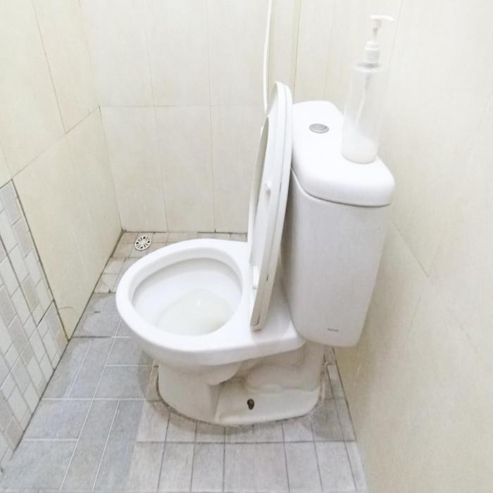 ariska room near alun alun jombang redpartner