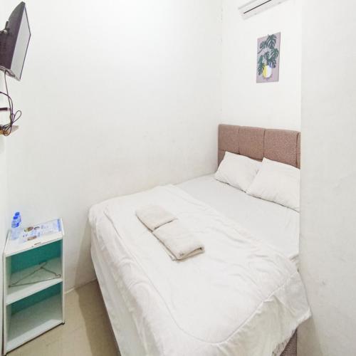 ariska room near alun alun jombang redpartner
