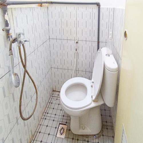ariska room near alun alun jombang redpartner