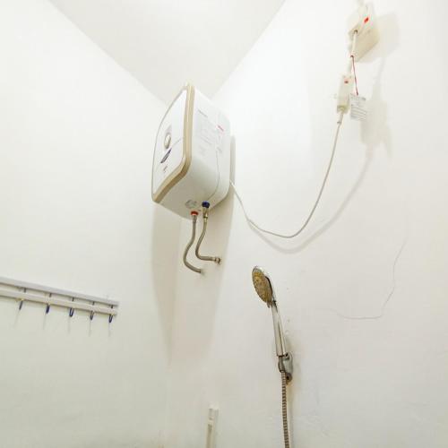 ariska room near alun alun jombang redpartner