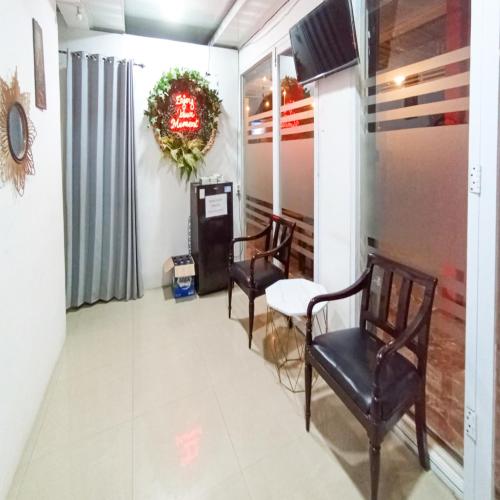 ariska room near alun alun jombang redpartner