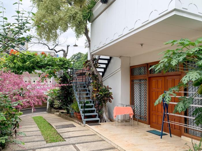 cozy homestay syariah mitra reddoorz bandung