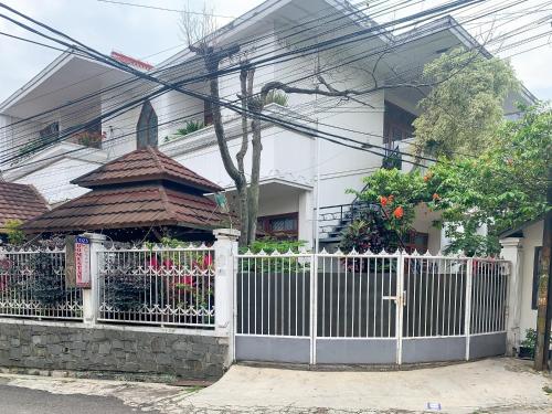 cozy homestay syariah mitra reddoorz bandung