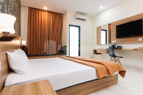 Deluma Hotel Syariah Redpartner,,2 star
