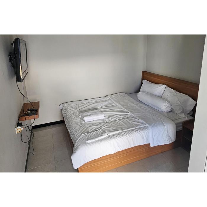guest house saqeena syariah near blitar park redpartner