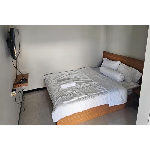 guest house saqeena syariah near blitar park redpartner