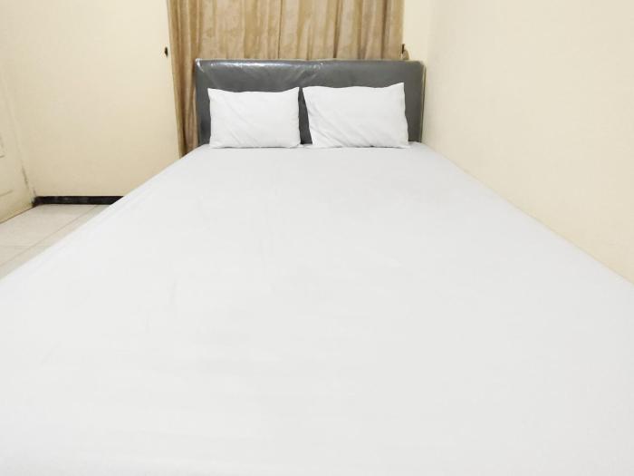hasana guest house syariah near royal plaza redpartner