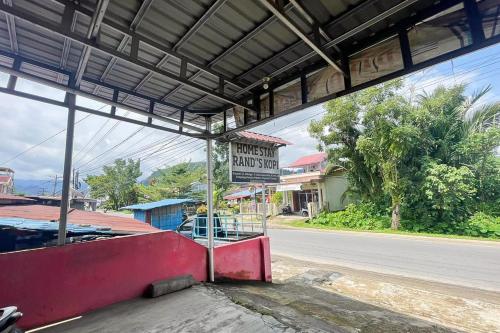 homestay rands kopi pandan syariah mitra reddoorz