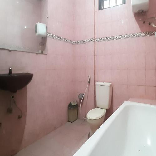 hotel niaga mitra reddoorz