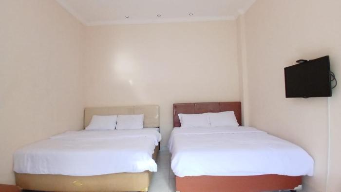 kenewae living near alun alun wonosari mitra reddoorz