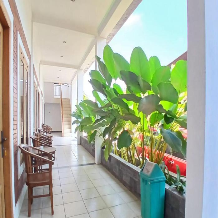 kenewae living near alun alun wonosari mitra reddoorz