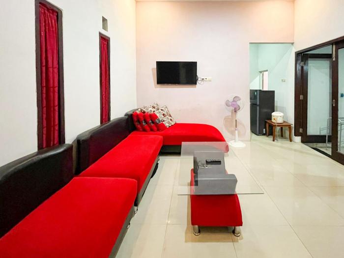 oma kost 3 probolinggo mitra reddoorz