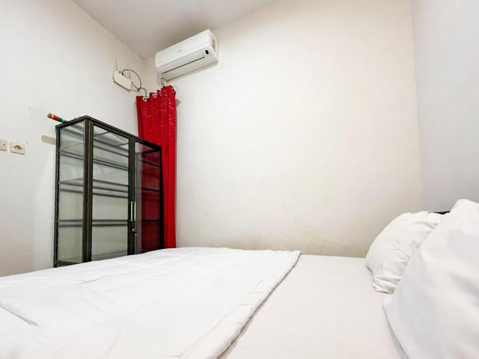 oma kost 3 probolinggo mitra reddoorz