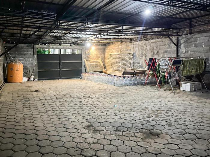 oma kost 3 probolinggo mitra reddoorz