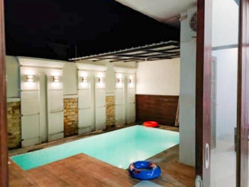 oma kost 3 probolinggo mitra reddoorz