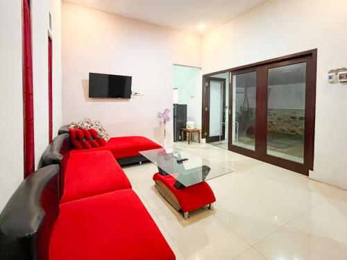 oma kost 3 probolinggo mitra reddoorz