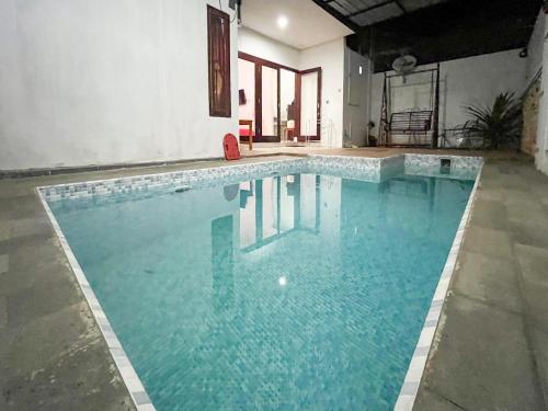 oma kost 3 probolinggo mitra reddoorz