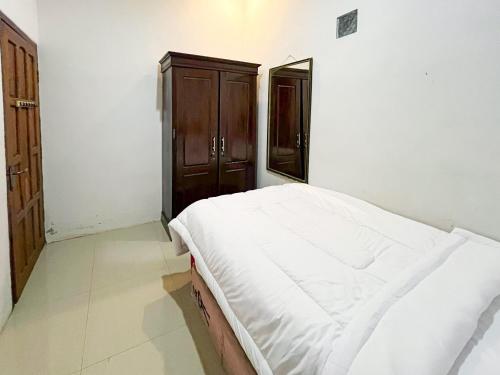 oma kost 3 probolinggo mitra reddoorz